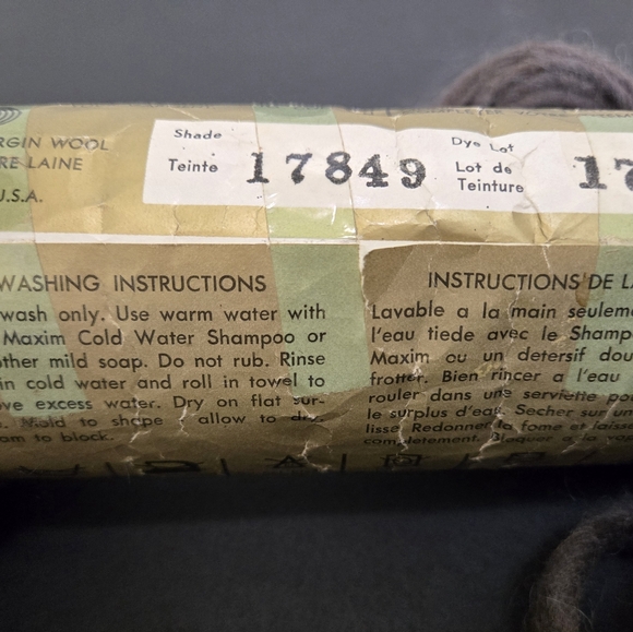VINTAGE Lion Brand Homespun Yarn 100% VIRGIN WOOL - Picture 12 of 13